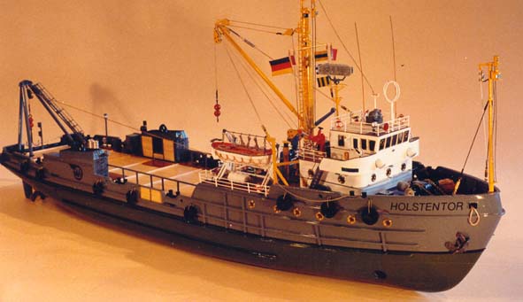 Versorgungsschiff Holstentor